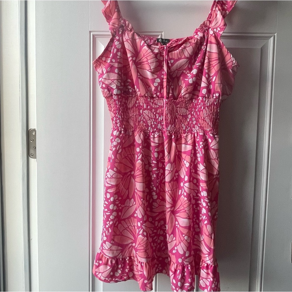 PINK PATTERNED FLUTTER SLEEVE DRESS